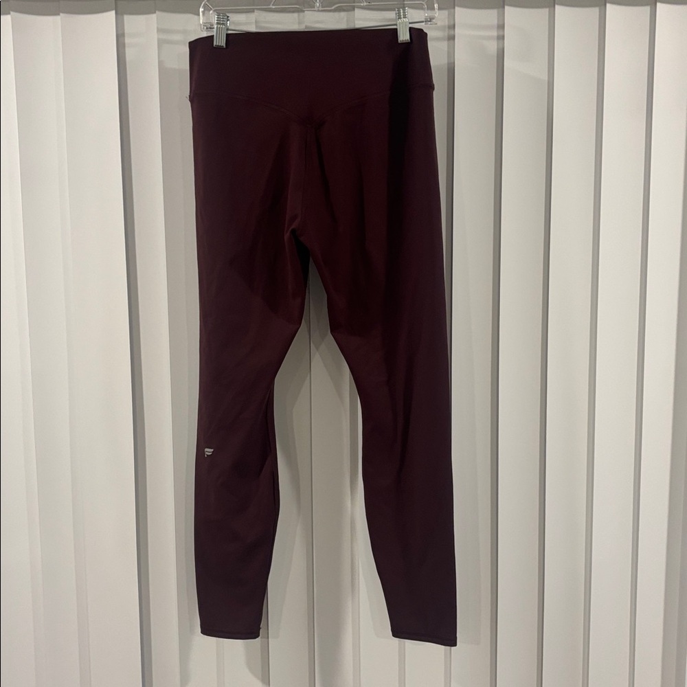 Fabletics ox blood leggings size xl tall Color everpine - Picture 4 of 4